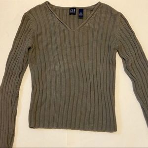 GAP V-Neck Sweater